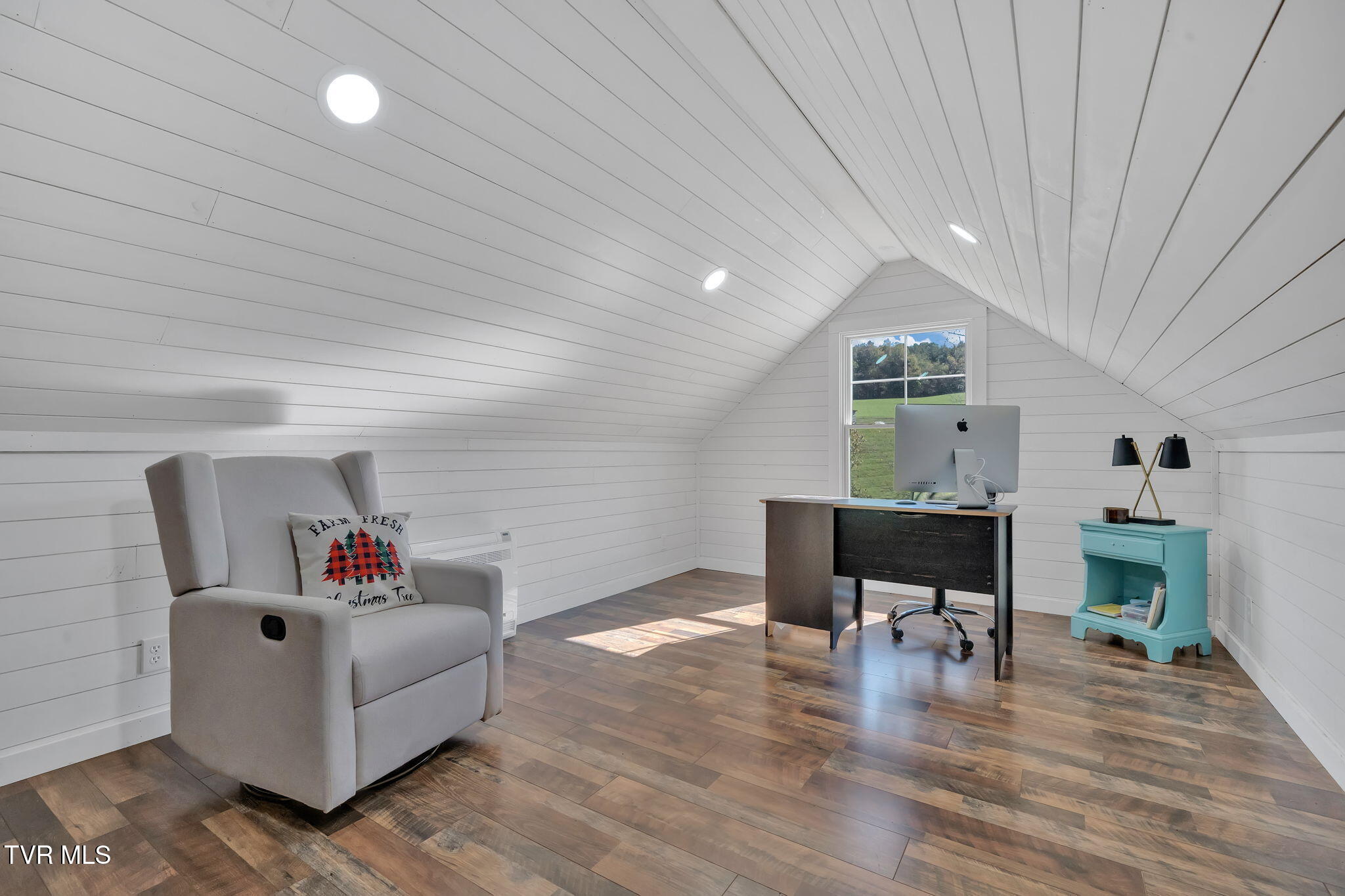 136 Shepherd Road Johnson City, TN 37601 - Photo 37 of 50 34-web-or-mls-DSC05709