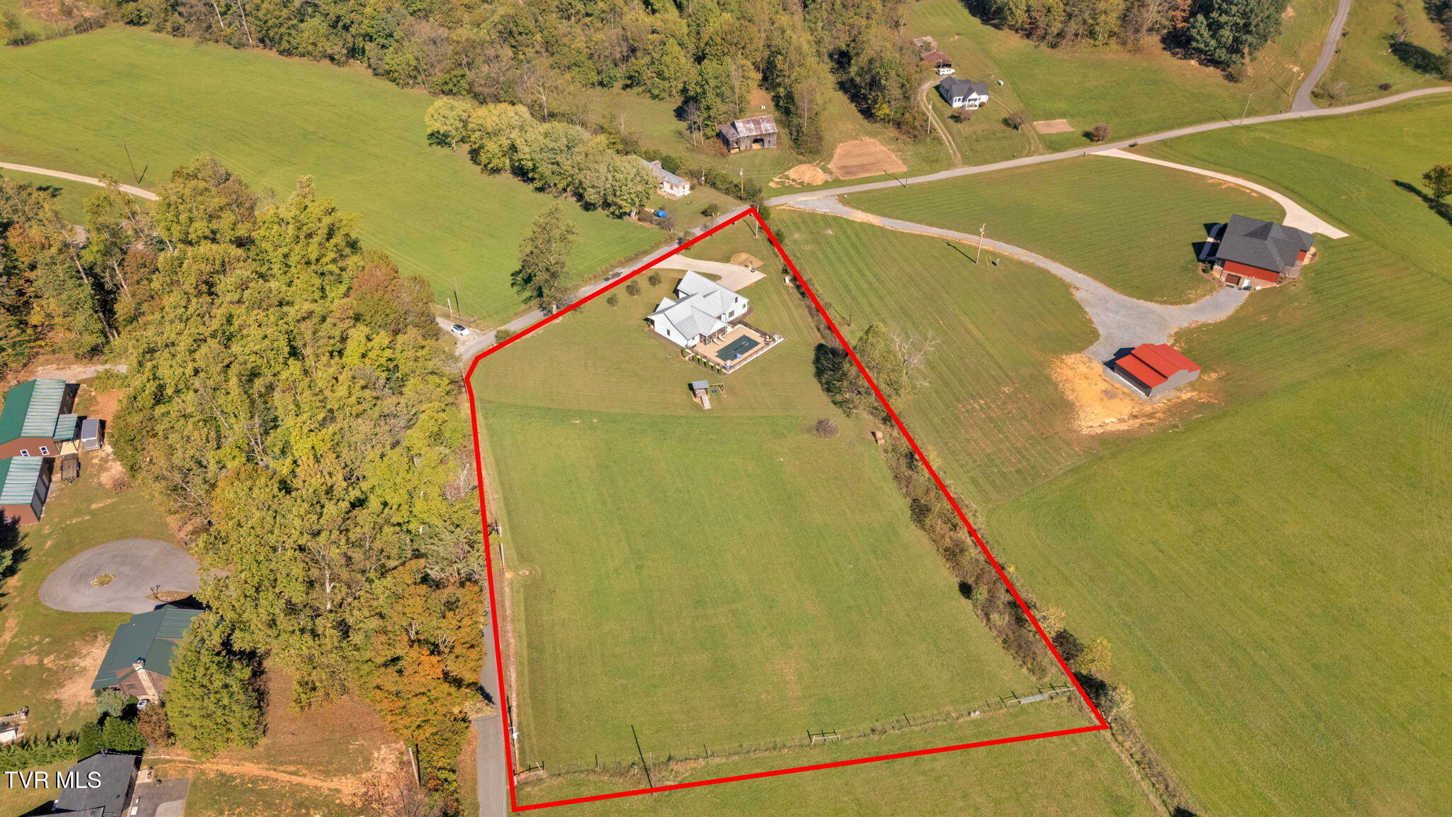 136 Shepherd Road Johnson City, TN 37601 - Photo 47 of 50 52-web-or-mls-DJI_20241011114041_0072_D