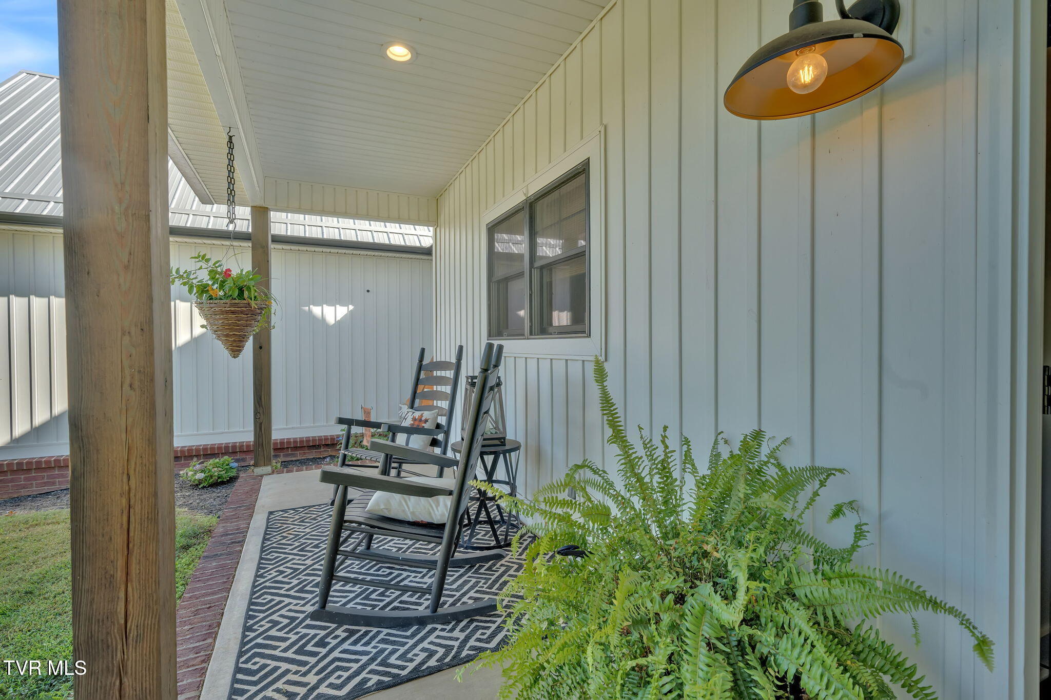 136 Shepherd Road Johnson City, TN 37601 - Photo 5 of 50 50-web-or-mls-DSC05757