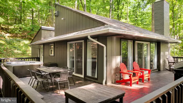 $349,000 | 18 Bobcat Drive, Berkeley Springs, WV 25411