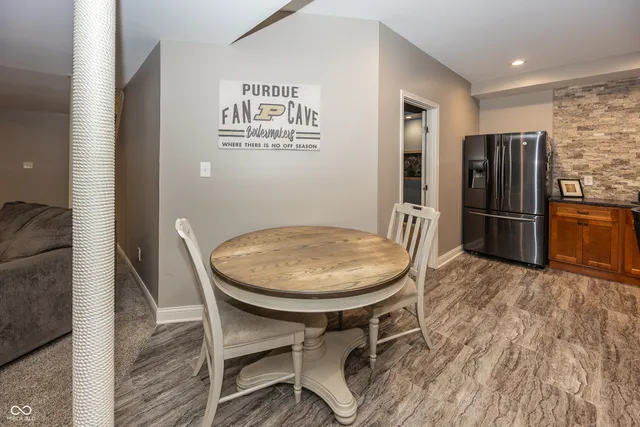 $990,000 | 11504 Willow Bend Drive, Zionsville, IN 46077