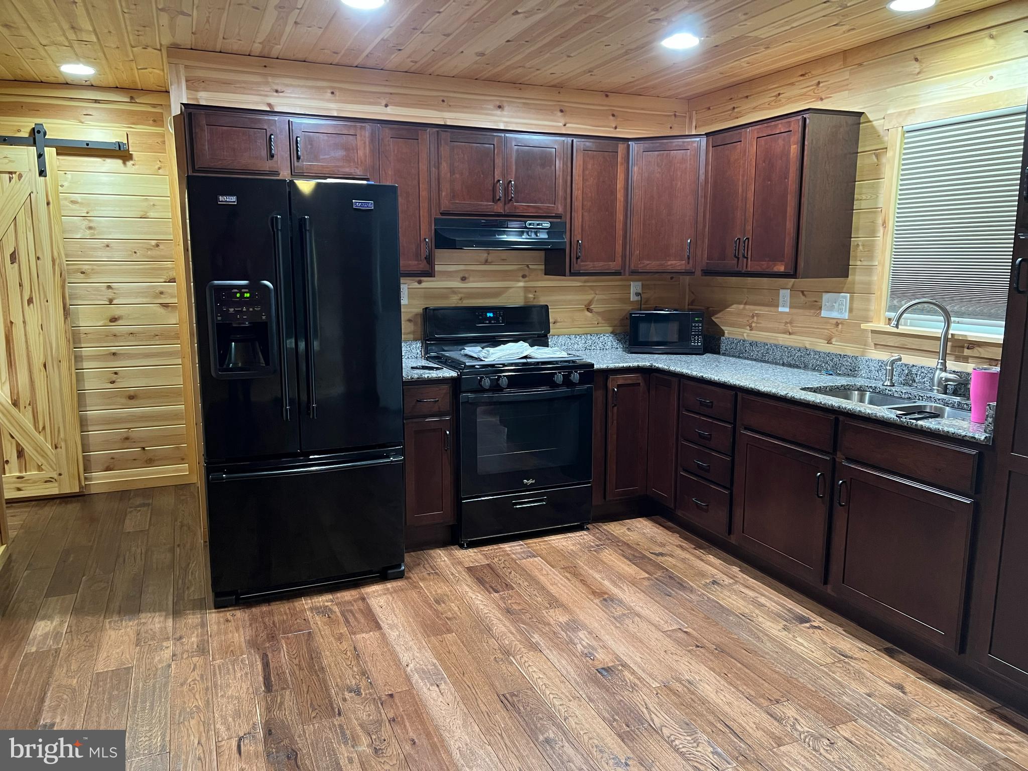 140 McCoy Road Berkeley Springs, WV 25411 - Photo 6 of 35 Cherry Cabinets