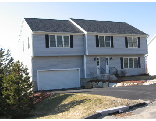 25 Mohave Road Worcester, MA 01606 - Photo 1 of 14 Gallery Image 1