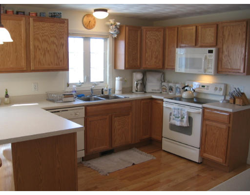25 Mohave Road Worcester, MA 01606 - Photo 4 of 14 Gallery Image 4