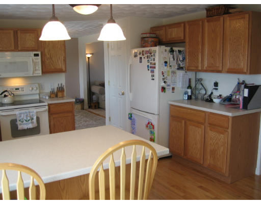 25 Mohave Road Worcester, MA 01606 - Photo 5 of 14 Gallery Image 5