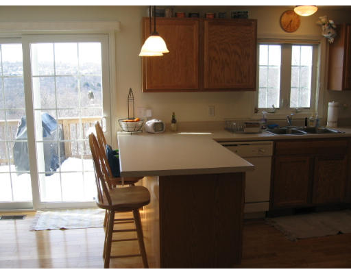 25 Mohave Road Worcester, MA 01606 - Photo 6 of 14 Gallery Image 6