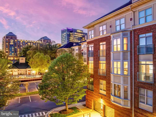 $549,990 | 1851 Stratford Park Place, Unit 212, Reston, VA 20190