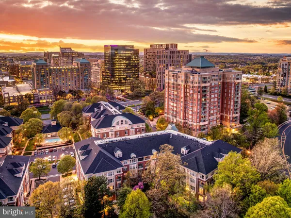 $549,990 | 1851 Stratford Park Place, Unit 212, Reston, VA 20190