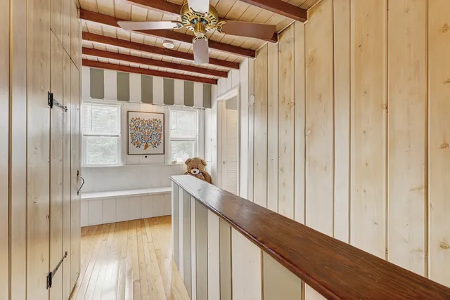 $449,900 | 832 Sylviawood Avenue, Park Ridge, IL 60068