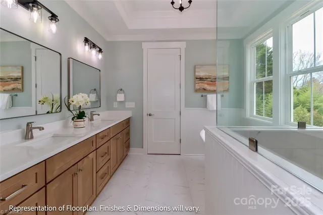 $839,000 | 4271 Candlewood Drive, Sherrills Ford, NC 28673