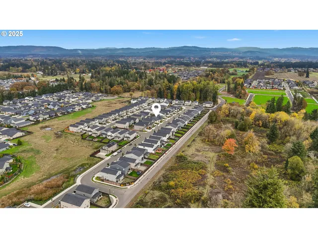 $565,000 | 13524 Northeast 109th Way, Vancouver, WA 98682