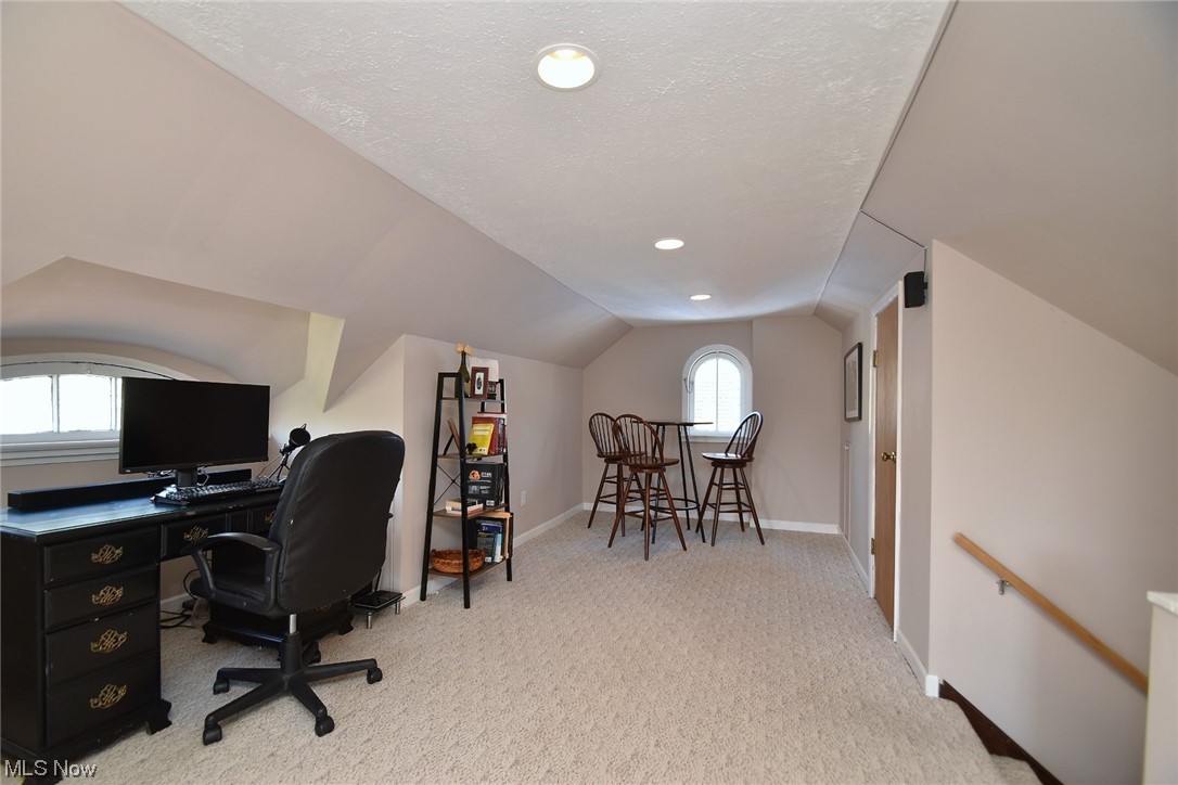 2475 Kingston Road Cleveland, OH 44118 - Photo 17 of 25