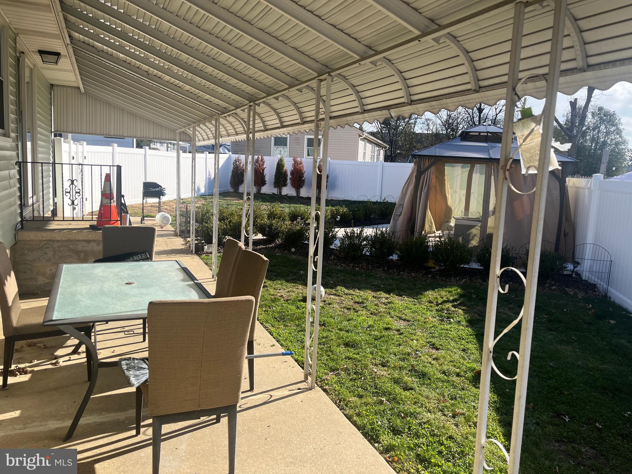 510 Johnson Place Magnolia, NJ 08049 - Photo 39 of 42 a view of a chairs and table in a patio