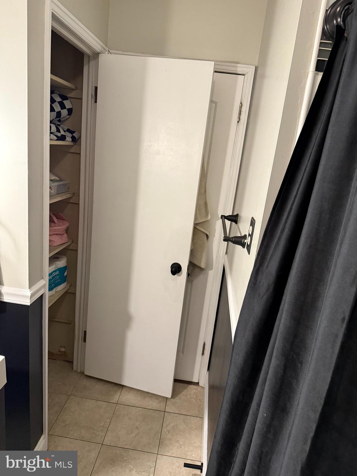 510 Johnson Place Magnolia, NJ 08049 - Photo 42 of 42 a view of an entryway with stairs