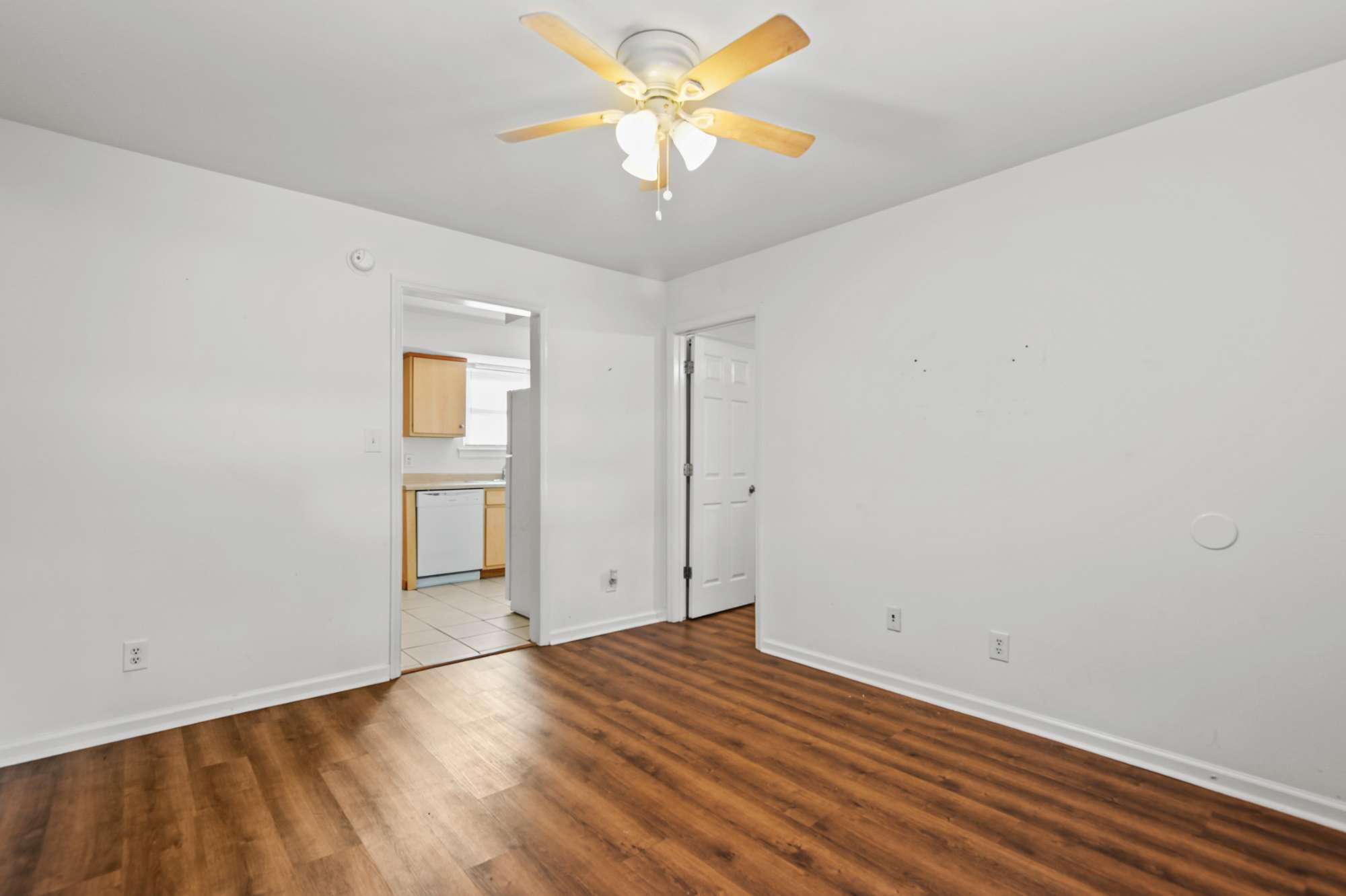 2107 Rondo Street, Unit 104 Charleston, SC 29414 - Photo 3 of 14 _DSC2644