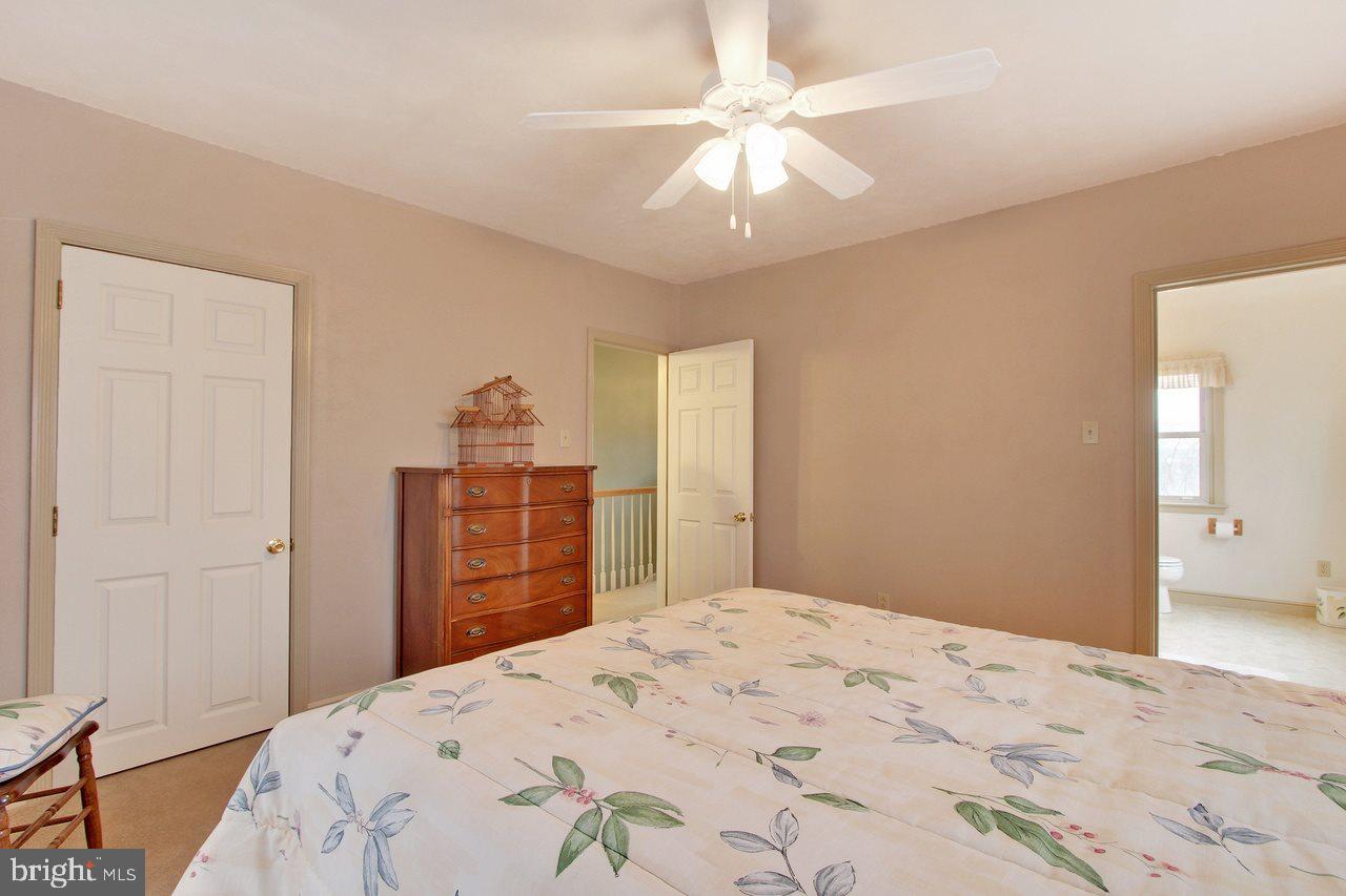 6509 Lake Road York, PA 17403 - Photo 16 of 28