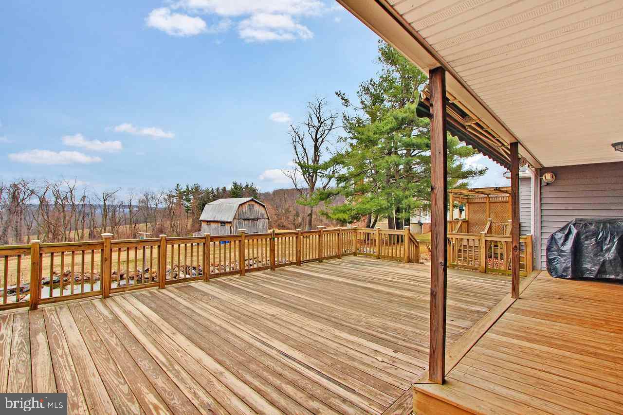 6509 Lake Road York, PA 17403 - Photo 23 of 28