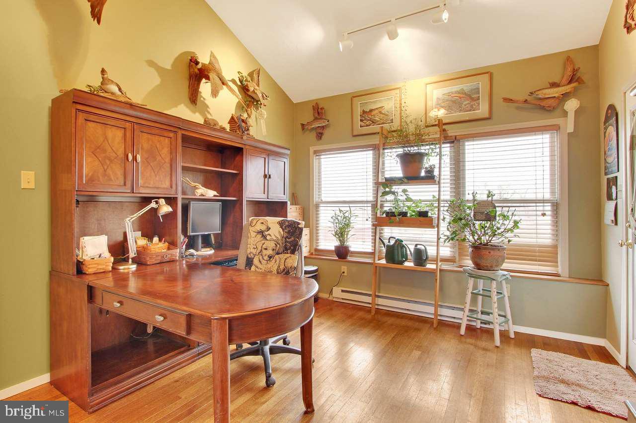 6509 Lake Road York, PA 17403 - Photo 8 of 28