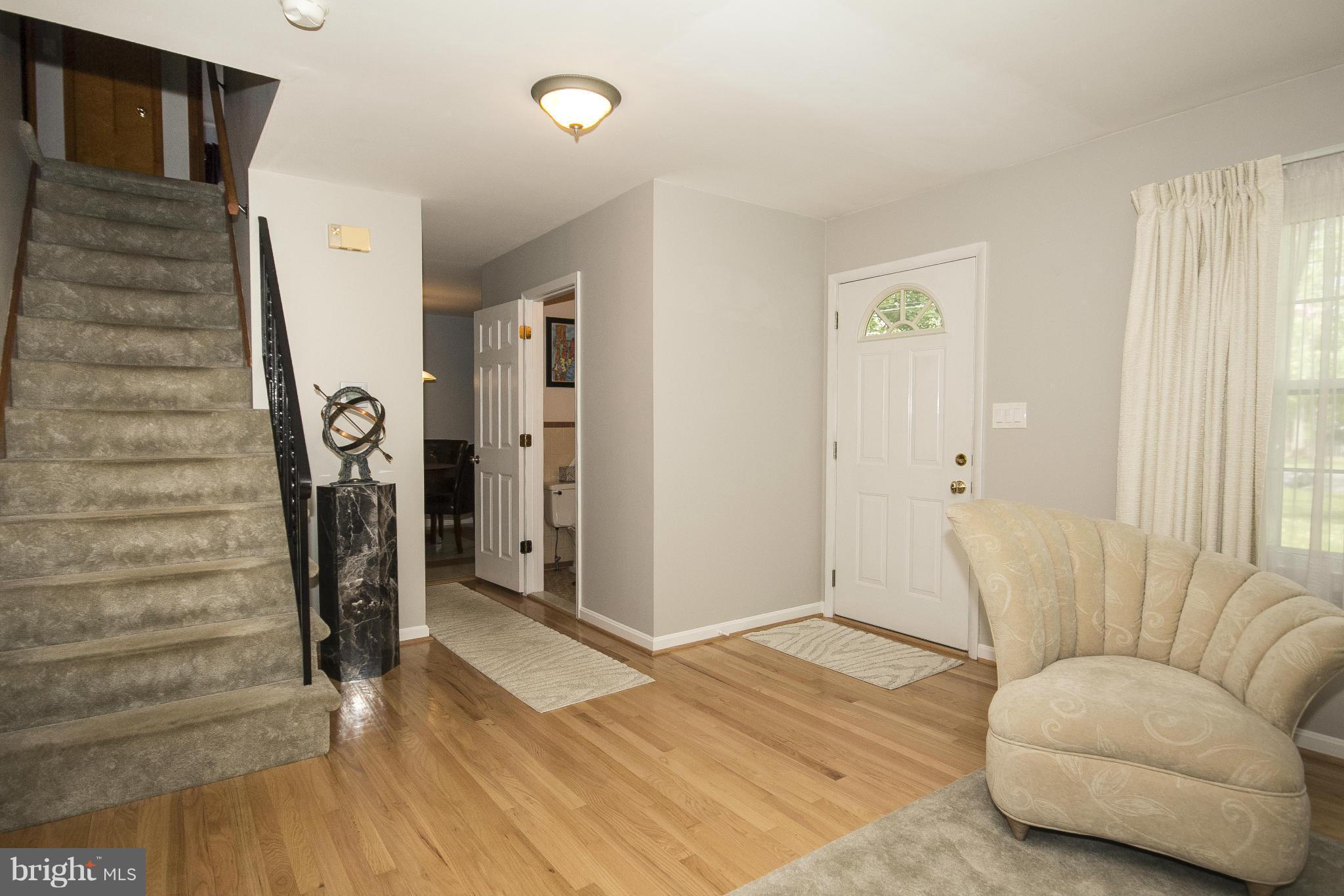 826 Maxa Road Aberdeen, MD 21001 - Photo 4 of 30 Entry