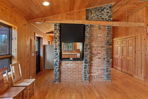 $1,100,000 | W4315 Brown Deer Court, Redgranite, WI 54970