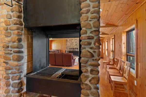 $1,100,000 | W4315 Brown Deer Court, Redgranite, WI 54970