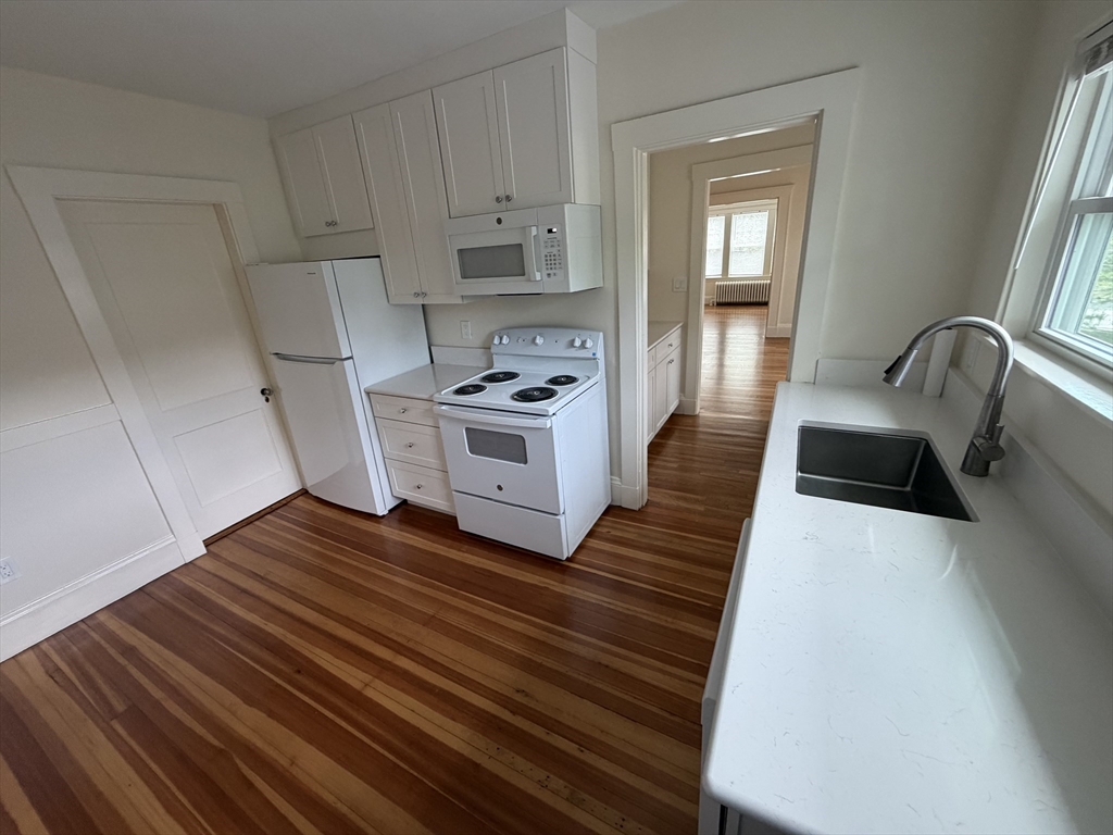 12 Amherst Road Watertown, MA 02472 - Photo 24 of 34