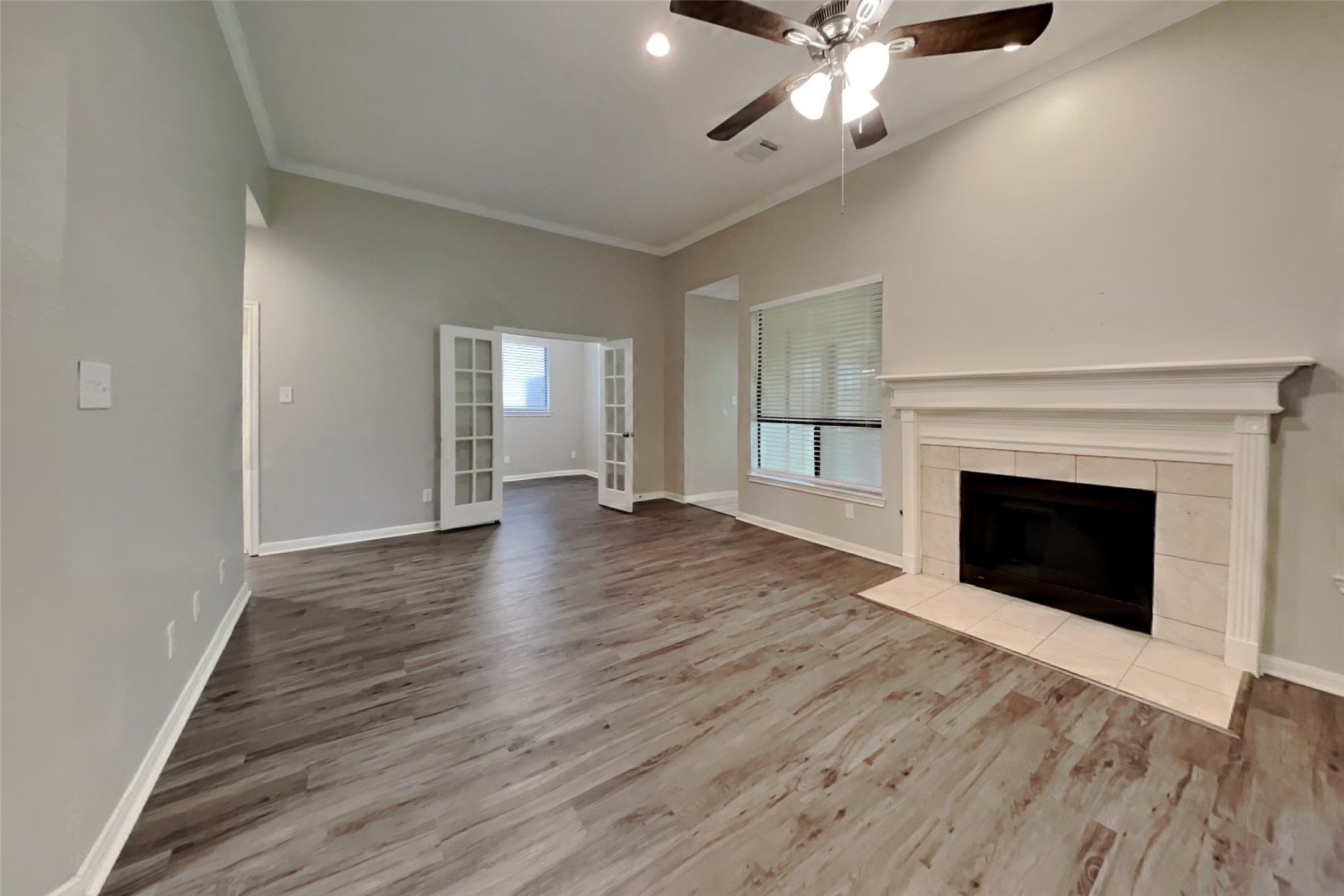 2015 Creston Drive Spring, TX 77386 - Photo 3 of 18
