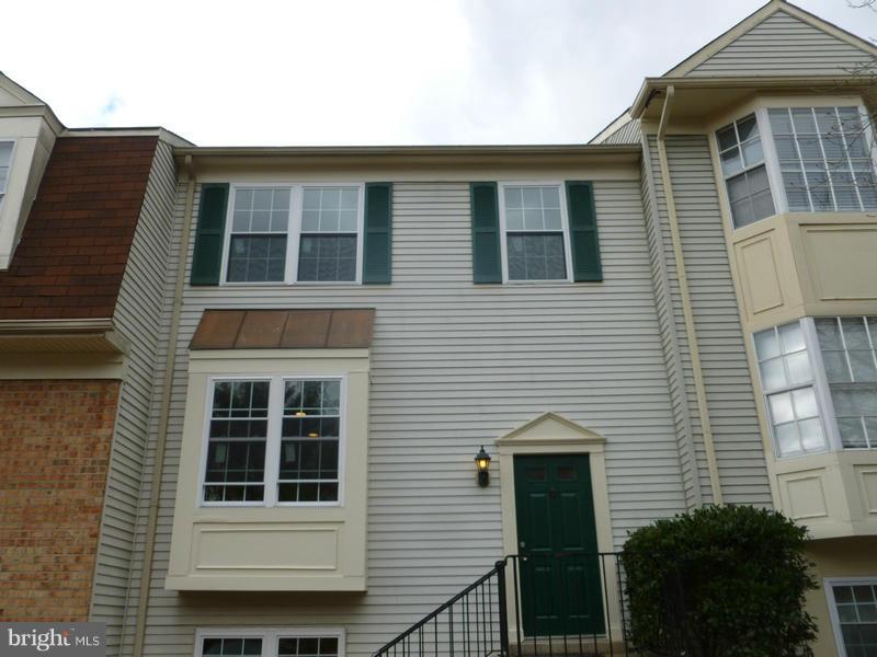 8814 Ridge Hollow Court Springfield, VA 22152 - Photo 1 of 30 Exterior (Front)