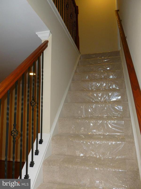 8814 Ridge Hollow Court Springfield, VA 22152 - Photo 16 of 30 Interior (General)