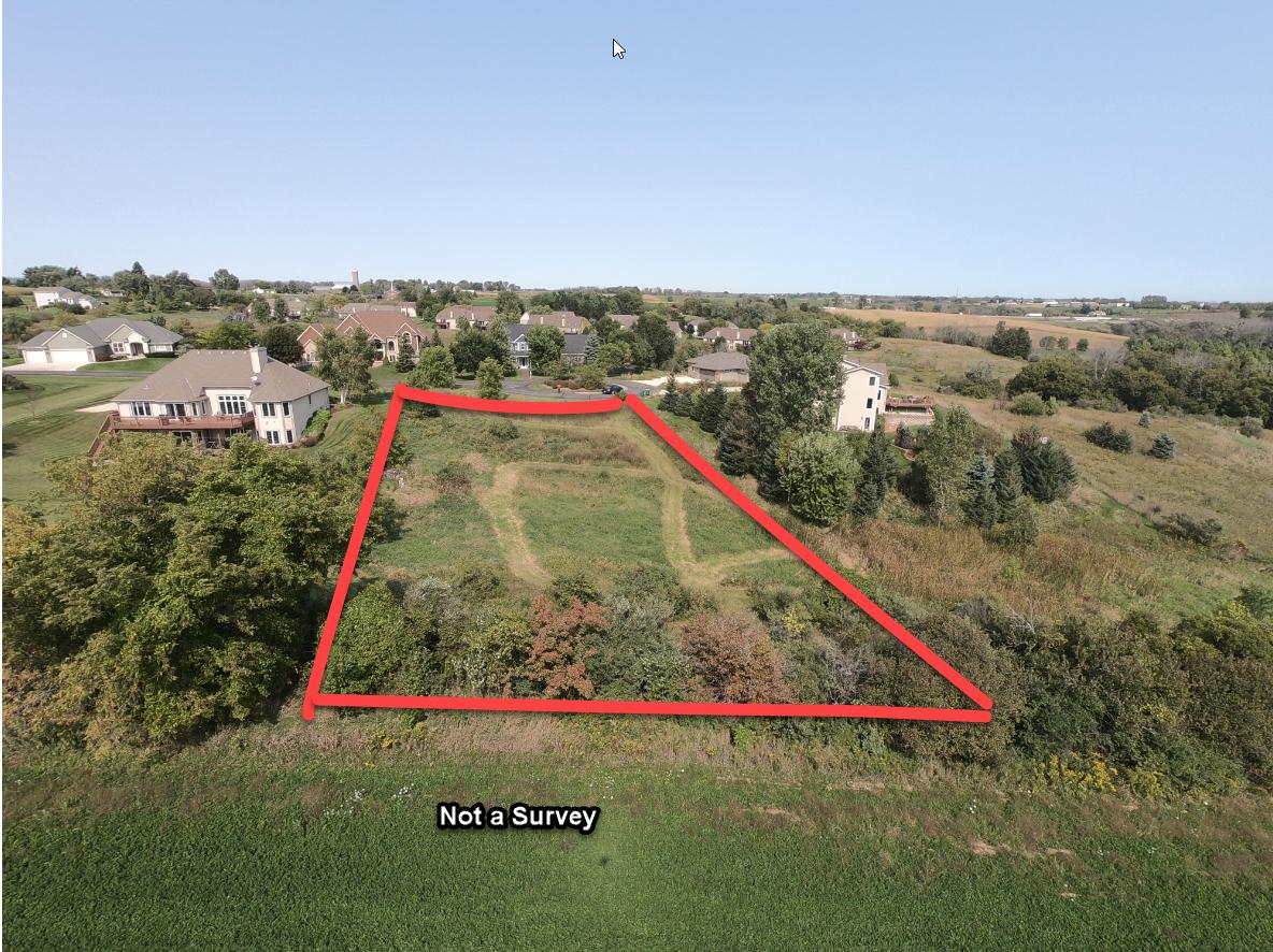 2055 Lower Ridge Road Port Washington, WI 53074 - Photo 3 of 10 edited