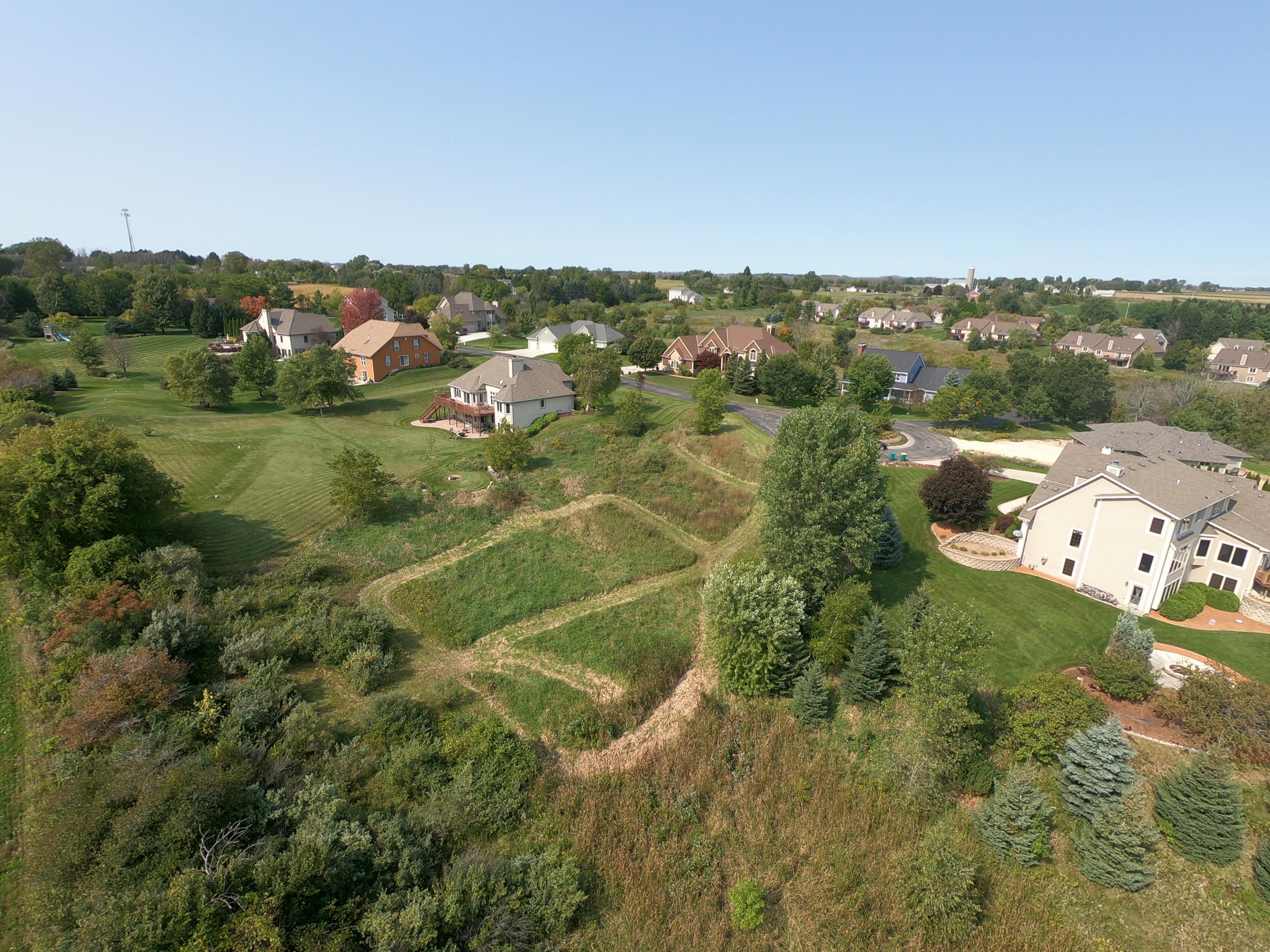 2055 Lower Ridge Road Port Washington, WI 53074 - Photo 4 of 10 GOPR2266