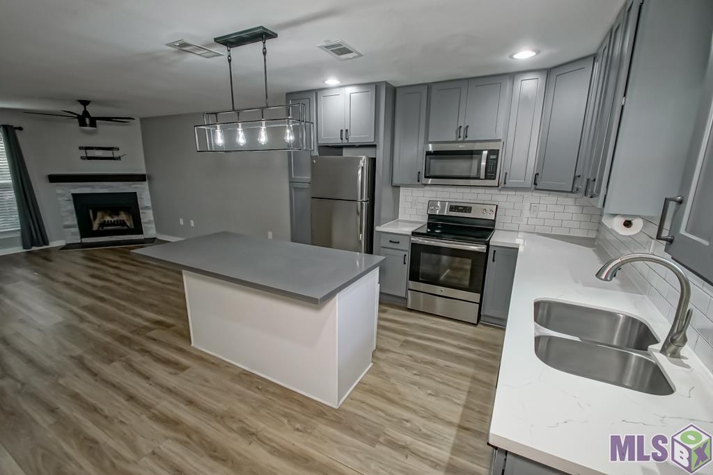 86 Stokes Court Baton Rouge, LA 70808 - Photo 12 of 33 Gallery Image 12