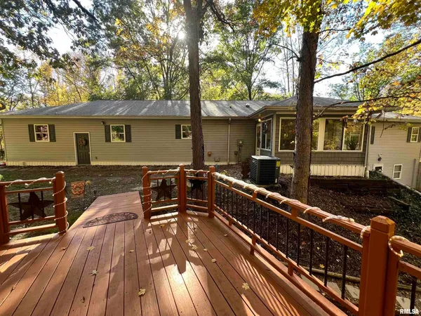 $409,900 | 2372 Logan Street, Murphysboro, IL 62966