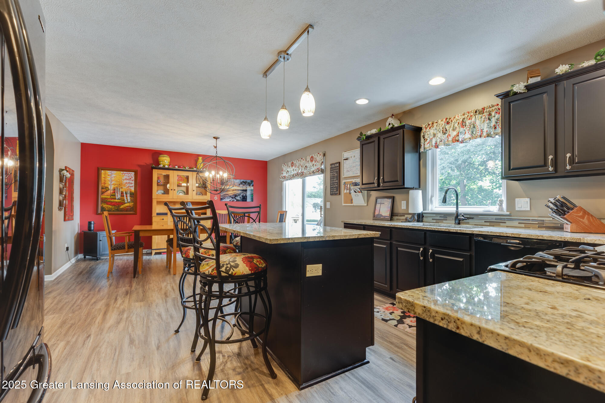 5825 Rothesay Road Lansing, MI 48911 - Photo 14 of 52 5825_Rothesay_BROCK-59