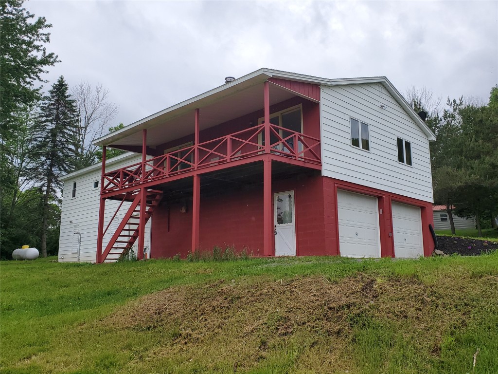 914 Mitchell Road Montrose, PA 18801 - Photo 5 of 23