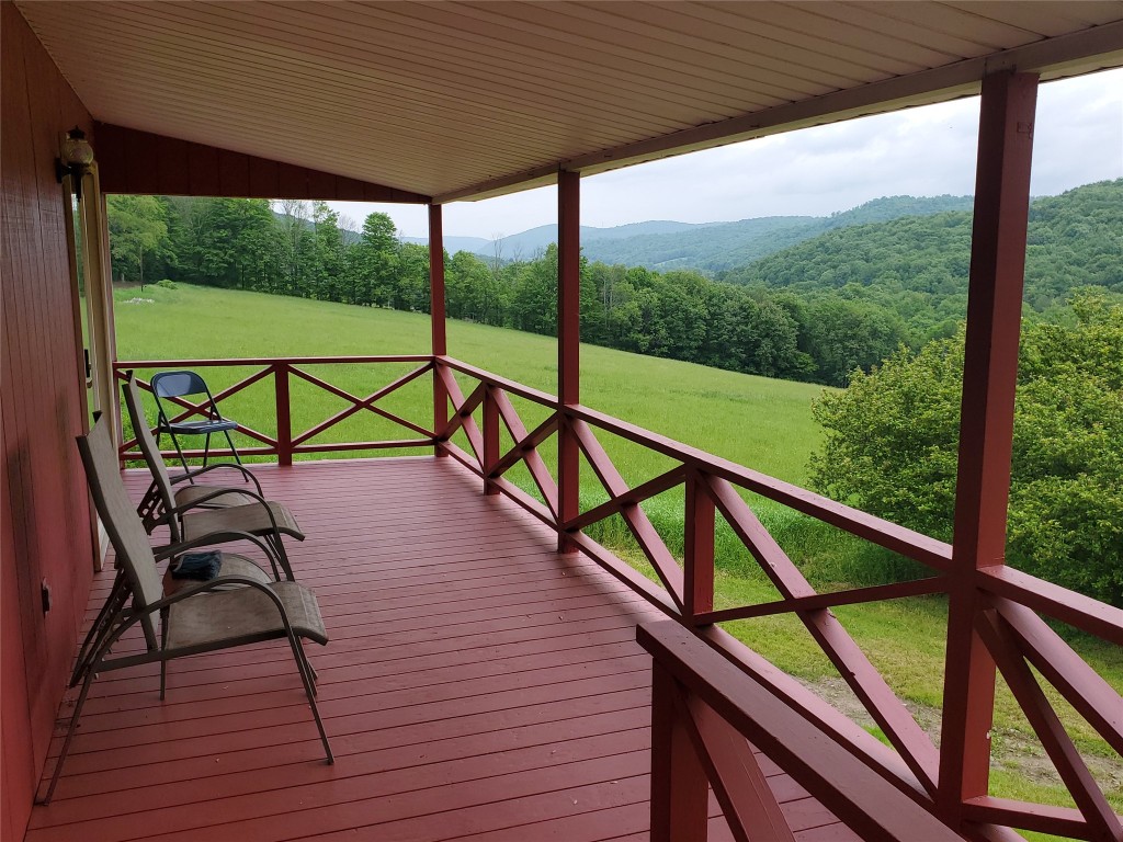 914 Mitchell Road Montrose, PA 18801 - Photo 7 of 23