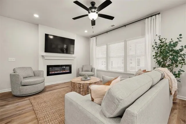 $289,900 | 365 Summit View Lane, Unit 6, Jasper, GA 30143