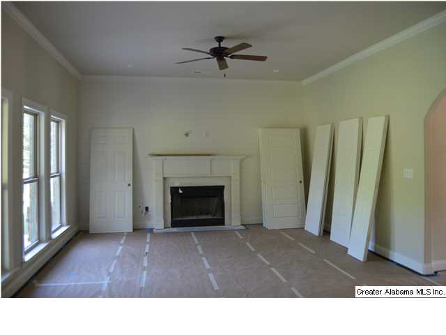 301 Dunrobin Circle Pelham, AL 35124 - Photo 5 of 19