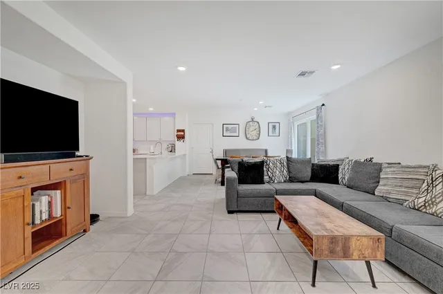 $524,999 | 3637 Modico Lane, Henderson, NV 89044