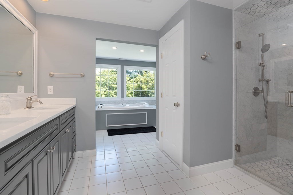 4 Elliston Road Weston, MA 02493 - Photo 22 of 42