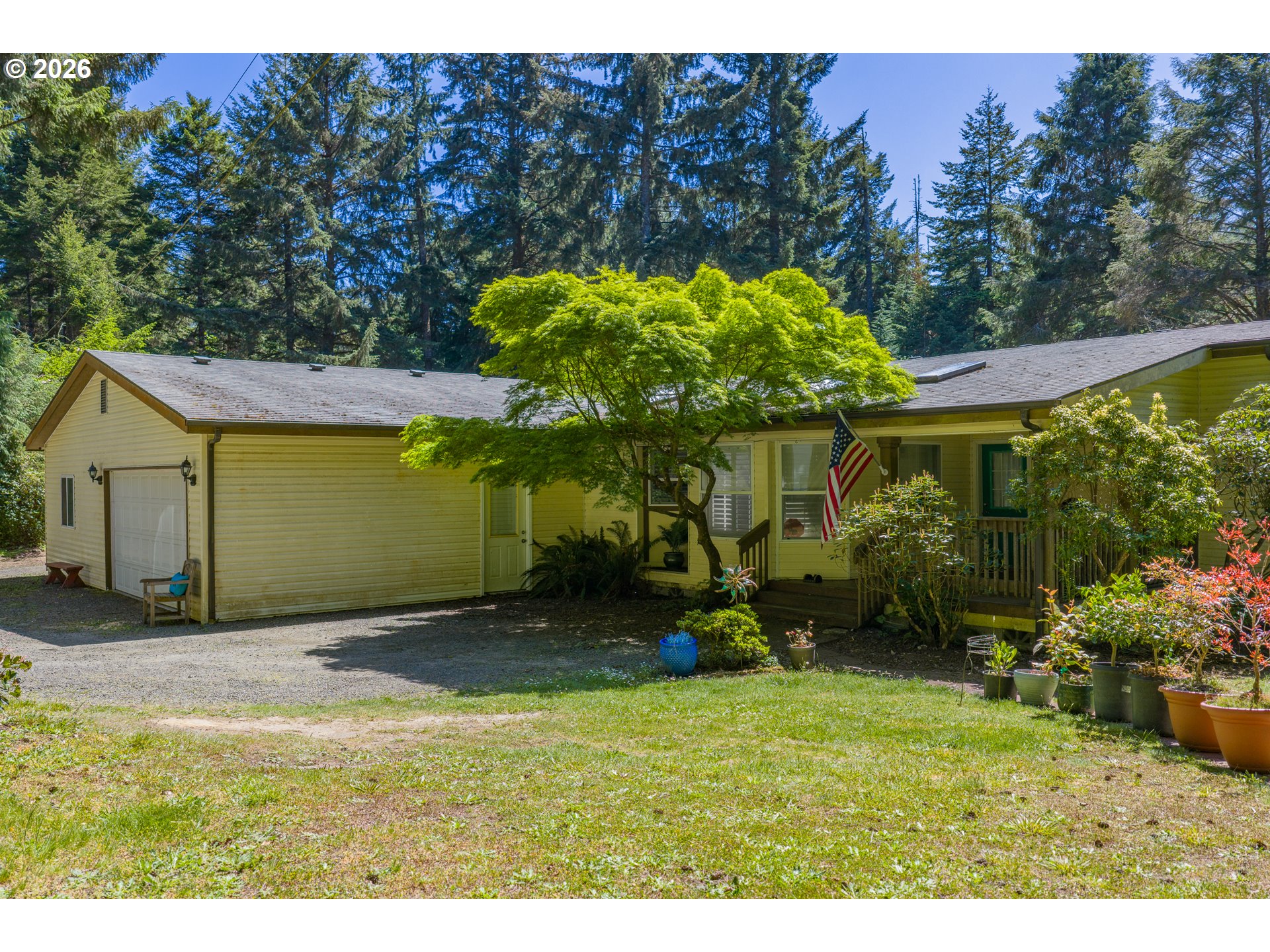 62291 Crown Point Road Coos Bay, OR 97420 - Photo 5 of 48