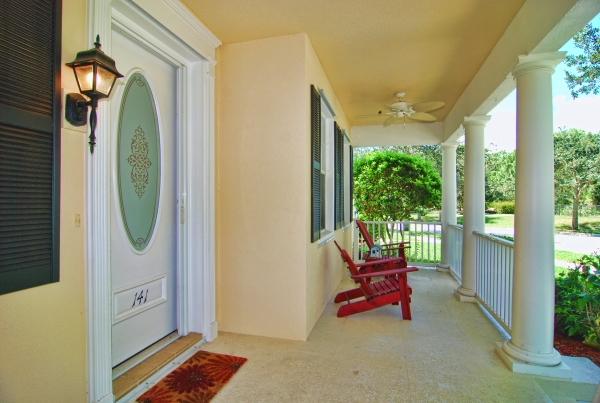 141 Rockingham Road Jupiter, FL 33458 - Photo 3 of 34 Front Porch