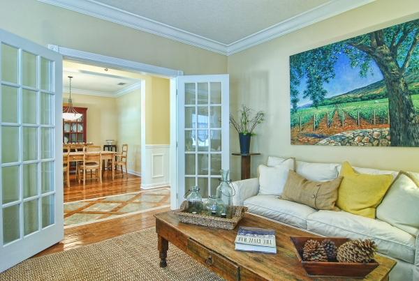 141 Rockingham Road Jupiter, FL 33458 - Photo 6 of 34 Living Room2