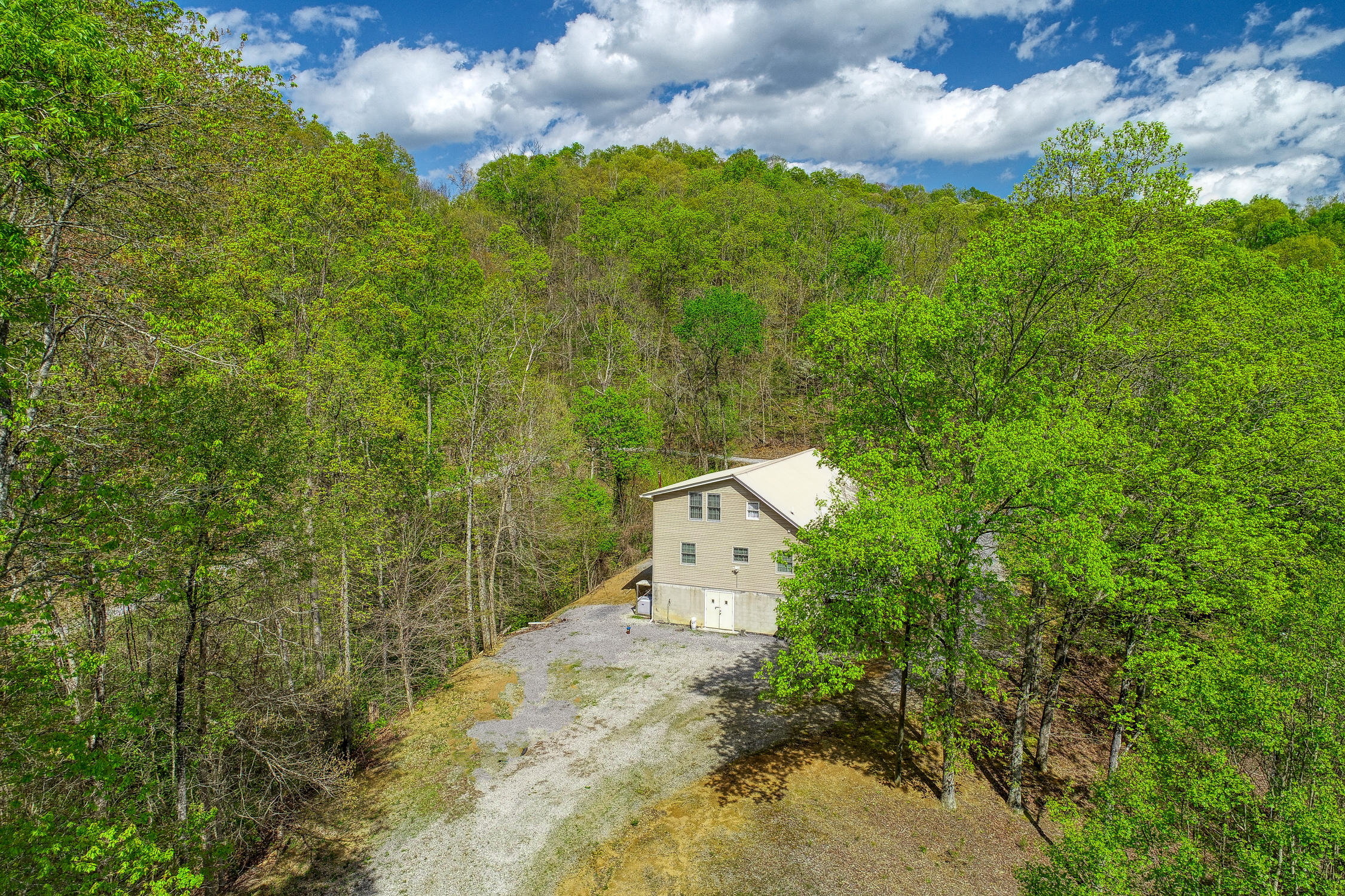 482 Sandy Valley Road Rogersville, TN 37857 - Photo 10 of 47 Givens. 482 Sandy Valley. Rog MLSa (9 o