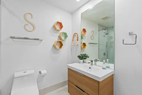 $3,000,000 | 3870 North 31st Terrace, Hollywood, FL 33021