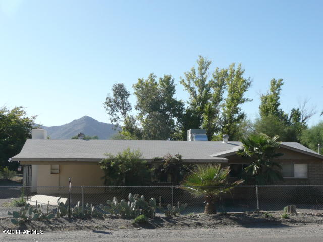 4739 West Carver Road Laveen, AZ 85339 - Photo 1 of 9 Front