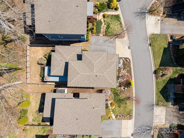 $849,000 | 27 Mauricet Lane, Asheville, NC 28806