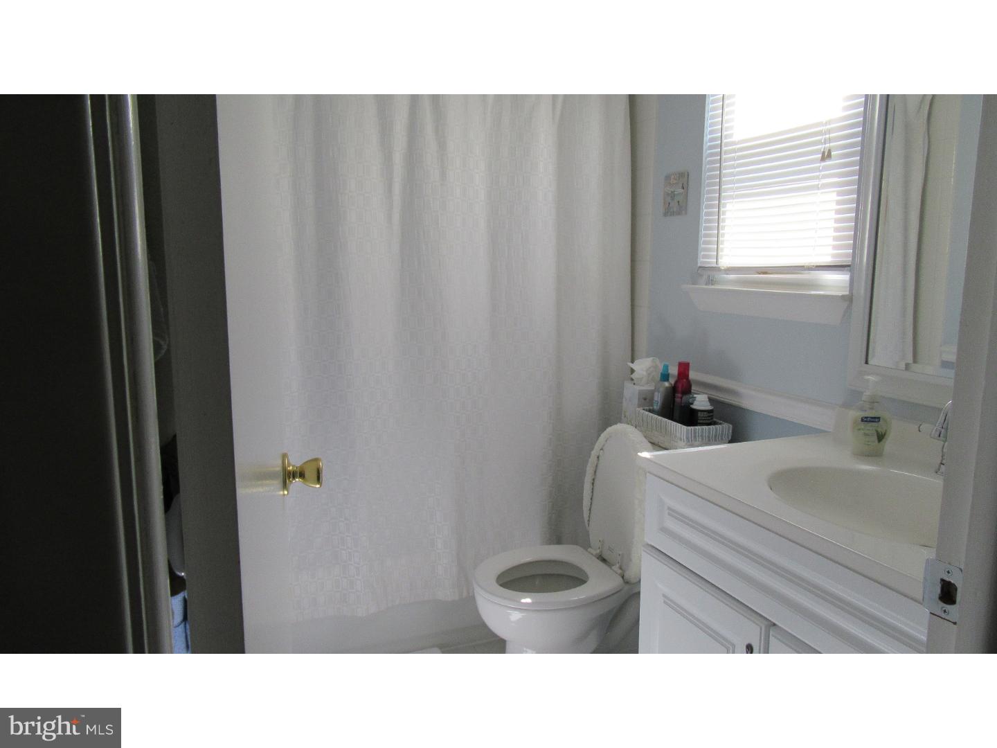 531 Concord Road Warminster, PA 18974 - Photo 16 of 21 Bathroom