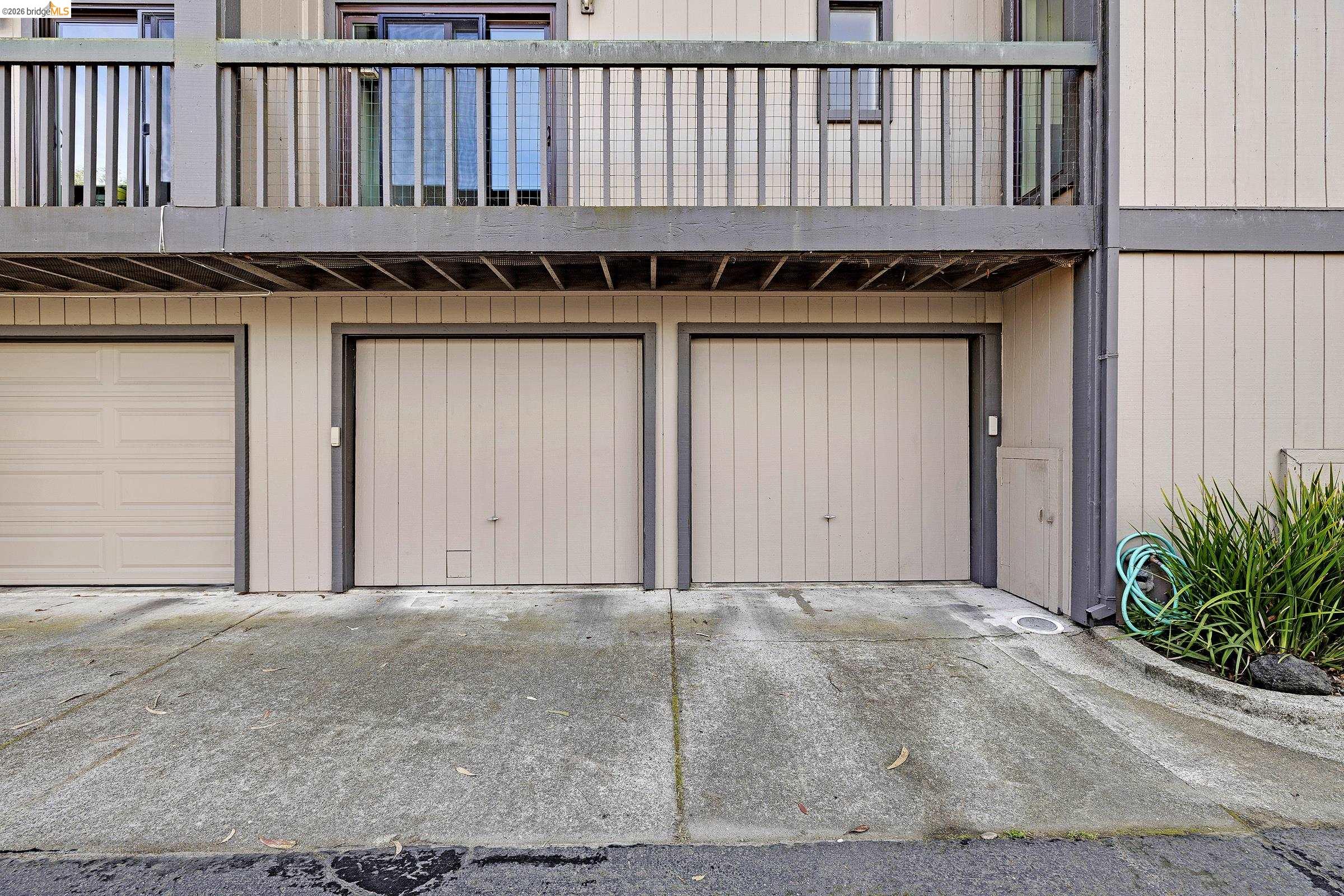 407 Vista Heights Road El Cerrito, CA 94530 - Photo 24 of 29 Garage with driveway