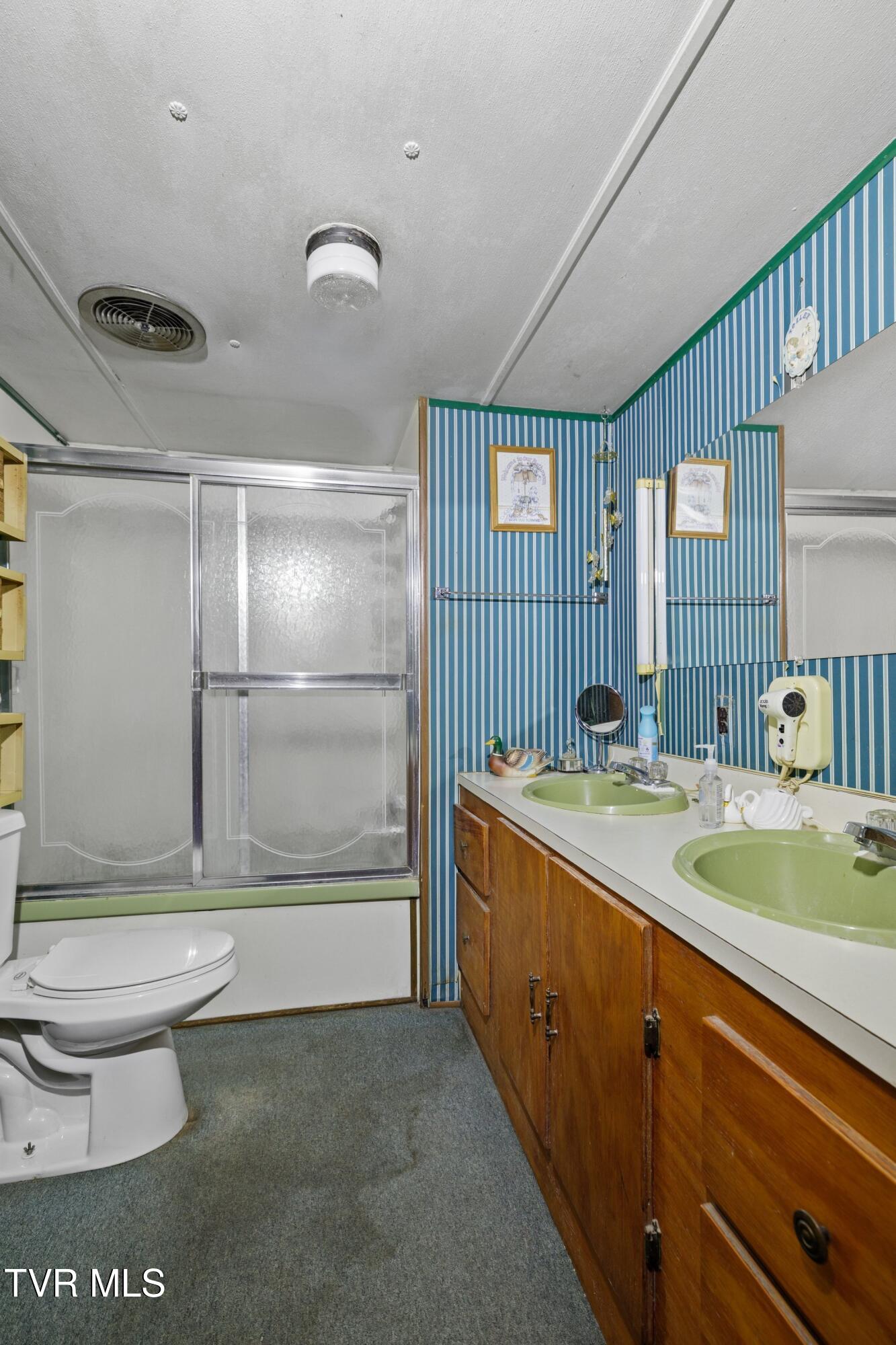 185 Trinity Lane Harrogate, TN 37752 - Photo 19 of 37 019-185TrinityLane-Harrogate-TN-37752-SM